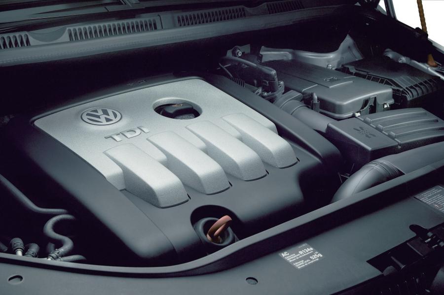  Volkswagen Golf Plus 2005 года  (фото 16 из 88)